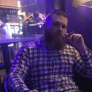 Meet your Posher, Todd